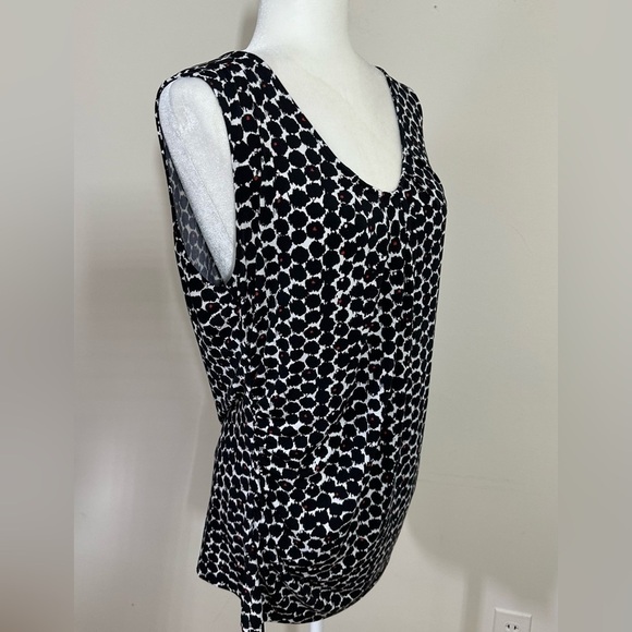 New York & Company sz XL top, tunic in black. White an a tiny bit of red silky - Picture 3 of 13